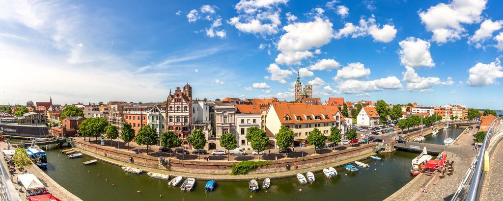 Altstadt Hotel Peiss Stralsund Exterior photo