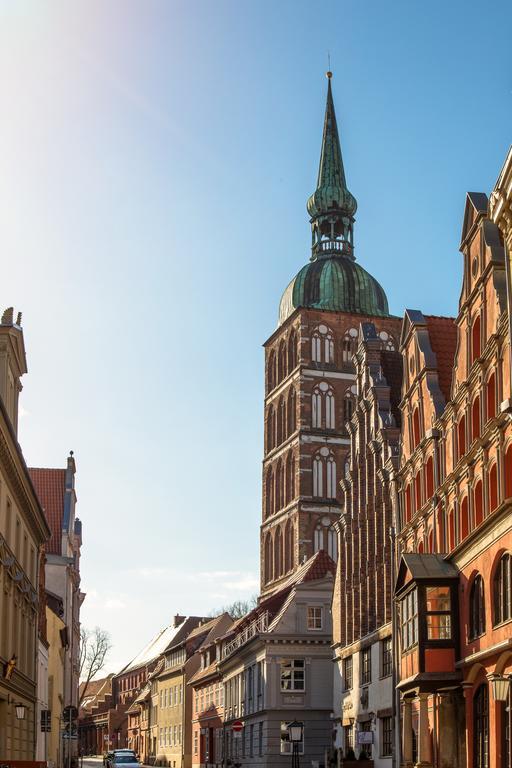 Altstadt Hotel Peiss Stralsund Exterior photo