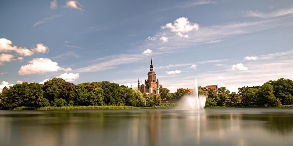 Altstadt Hotel Peiss Stralsund Exterior photo